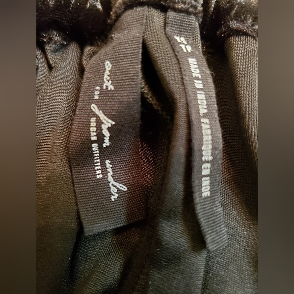 Urban Outfitters Out From Under Black Velvet Set - Picture 8 of 8